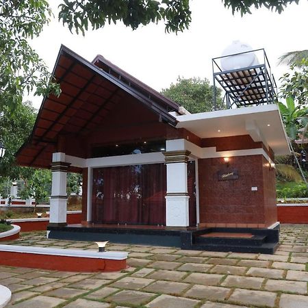 Miracle Holidays Mananthavady Exterior foto